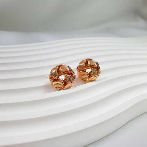 Teksturēti apaļi auskari bez akmeņiem ar 18K zelta pārklājumu