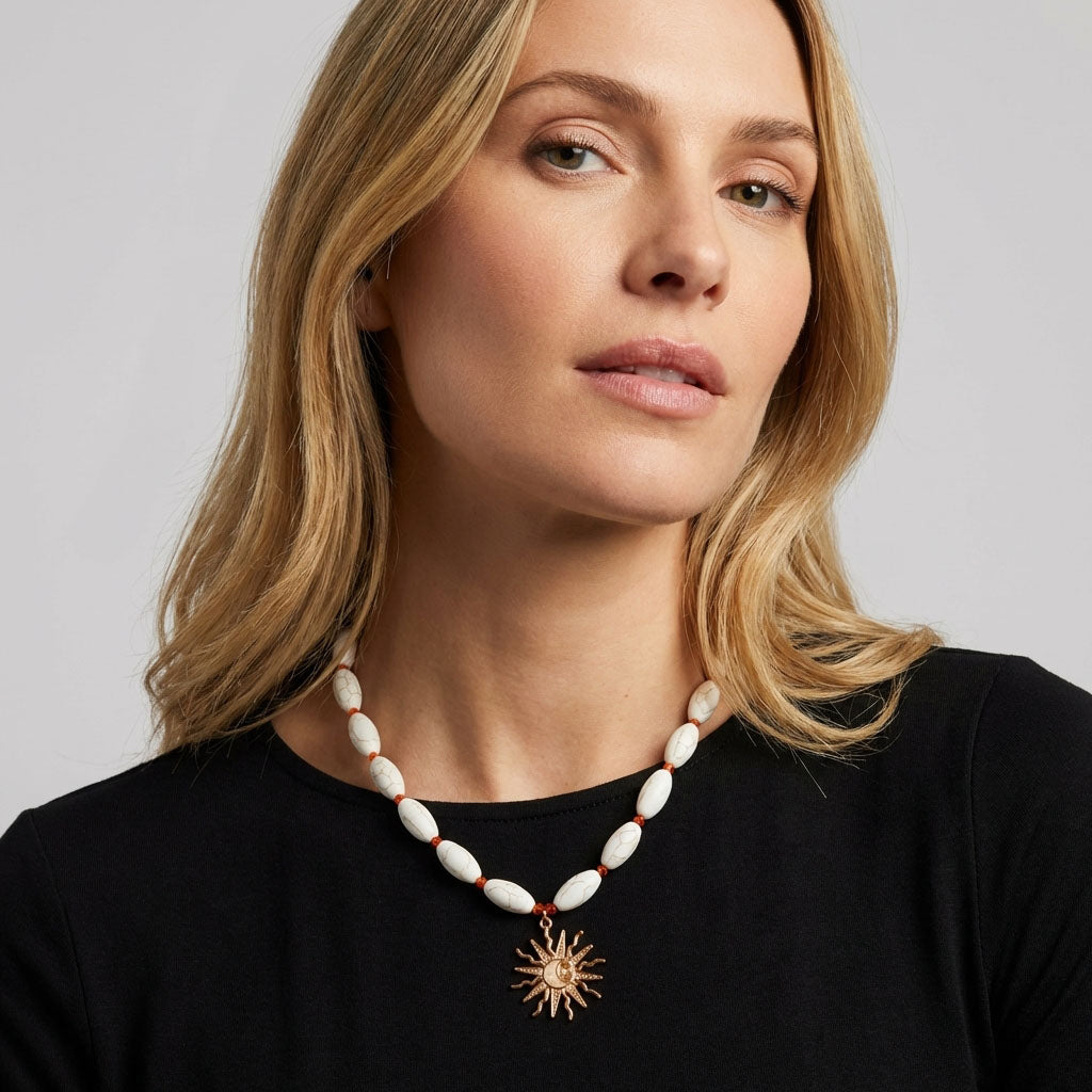 Baltų gyslotų akmenų vėrinys