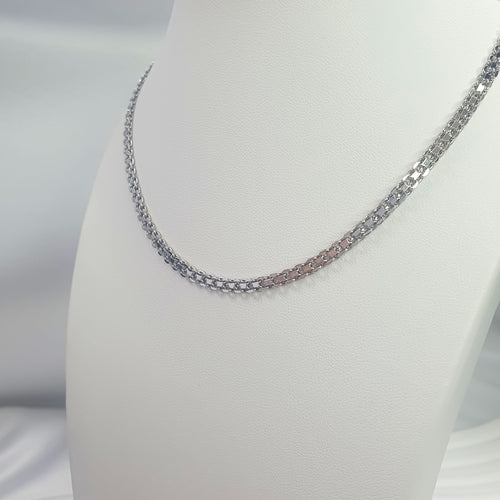 Blīva sieviešu kakla ķēdīte ar platīnas pārklājumu un karabīnes aizdari