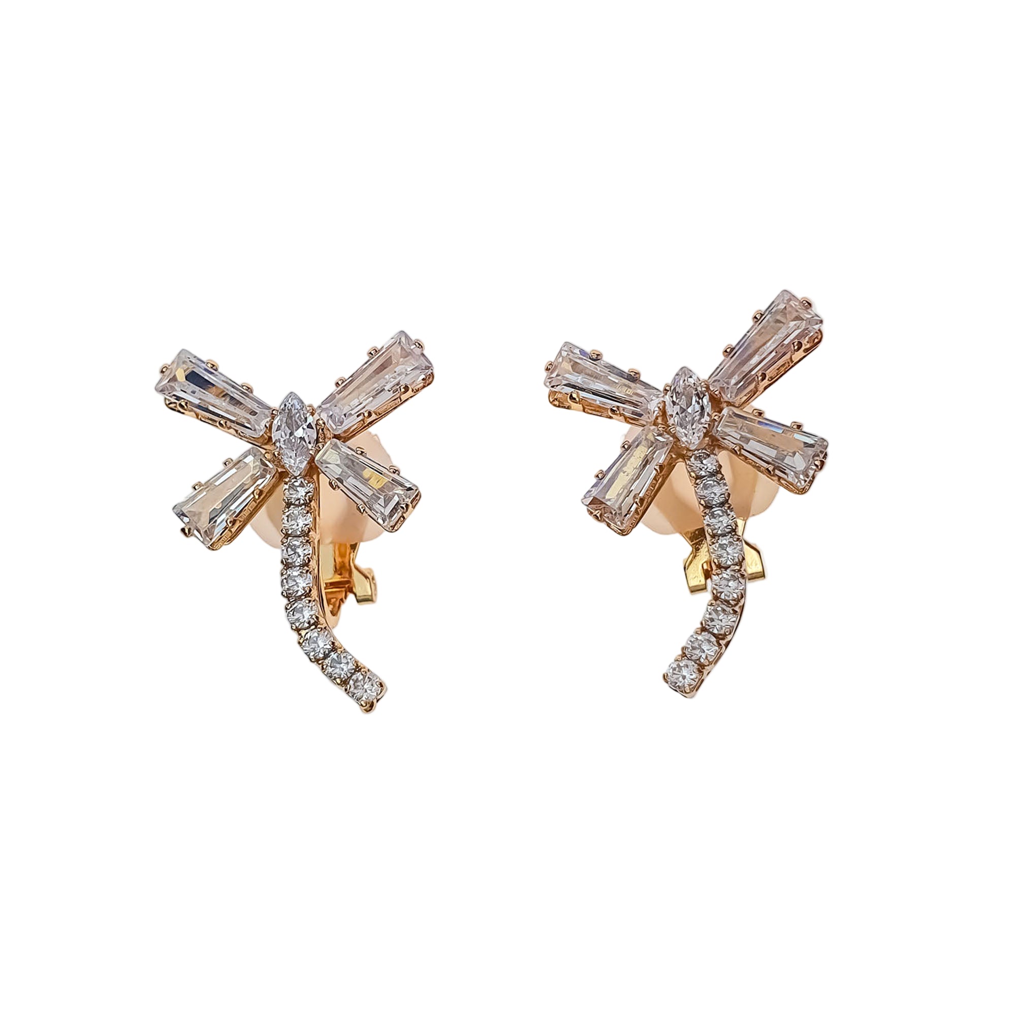 Vakara auskari ar 18K pārklājumu un mirdzošiem akmentiņiem