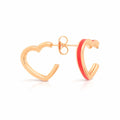 Zelta toņa nagliņu auskari sirds kontūrā ar sarkanu emalju