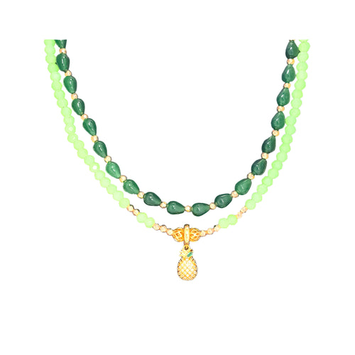 Divrindu zaļa kaklarota ar ananāsa formas piekariņu